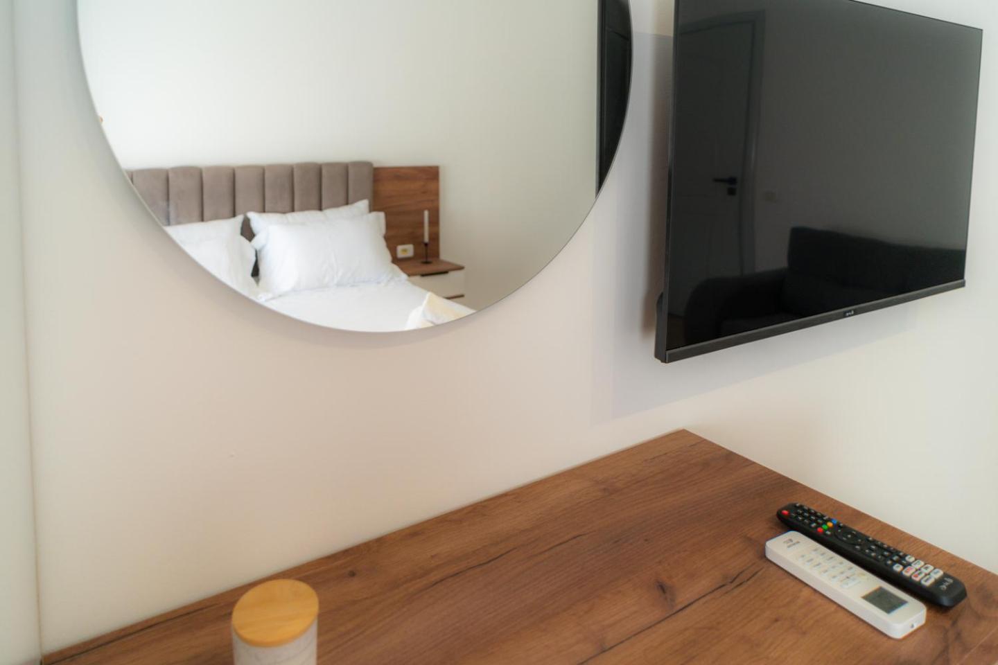 Enea Room In Center Shkodër エクステリア 写真
