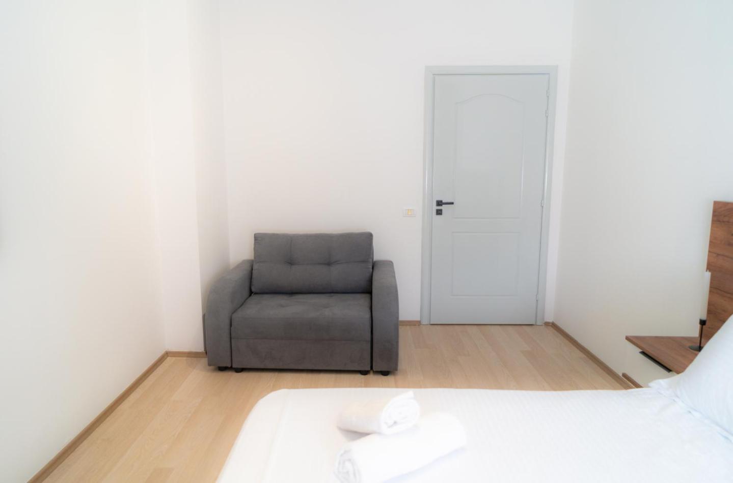 Enea Room In Center Shkodër エクステリア 写真